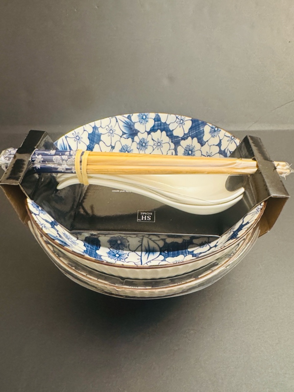 SH Home 8pc Ceramic Floral Print Noodle Bowl with Chopstick & Spoon Set